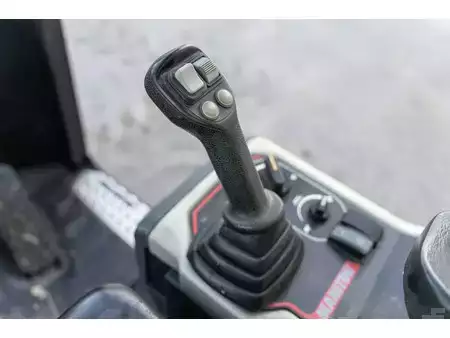 Skrid styr 2023 Manitou MLA 4-50 H (11)