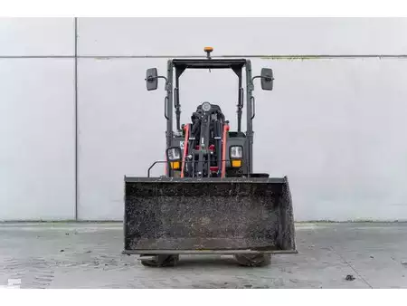 Skrid styr 2023 Manitou MLA 4-50 H (15)