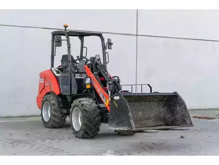 Skrid styr 2023 Manitou MLA 4-50 H (2)