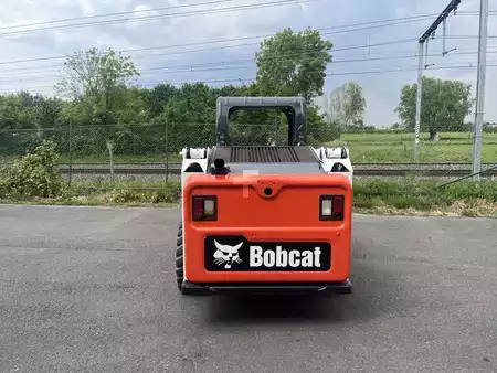 Kompaktní nakladače 2016 Bobcat S550 (2)