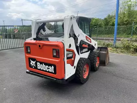 Kompaktní nakladače 2016 Bobcat S590 (6)