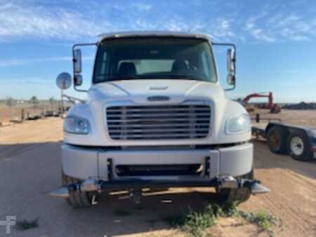 Truck 2019 Freightliner CW 40 Water Truck (7)