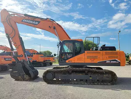 Crawler Excavators 2018 Doosan DX225LC-5 (9)