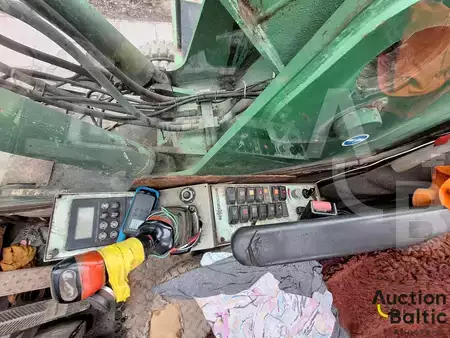 Excavadoras de manutención 2002 Sennebogen 835 M (9)