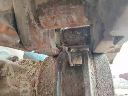 Chargeuse sur chenilles 2000 Caterpillar 963 C (18)