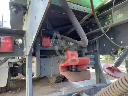 Lastbil 2002 Volvo FH12 (6)