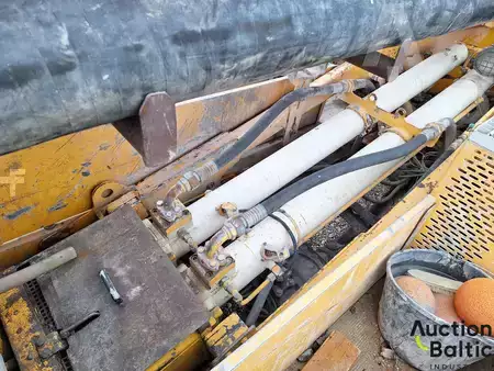 Betonpompen 2005 Mercedes-Benz Axor 2628 (15)