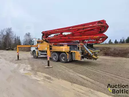 Betonpompen 2005 Mercedes-Benz Axor 2628 (4)