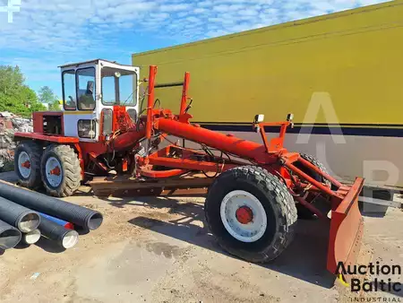 Grader 1978 O-K F156 (1)