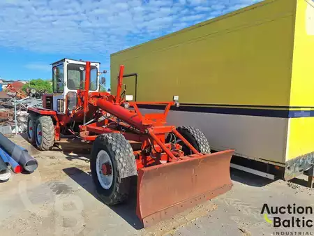 Grader 1978 O-K F156 (2)