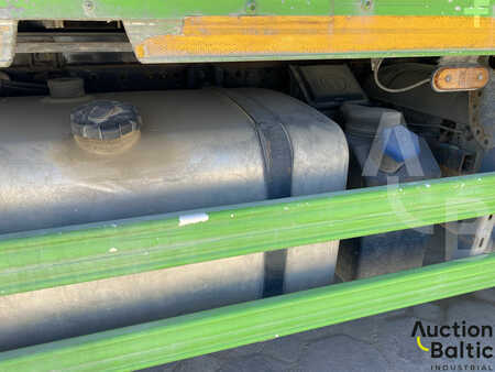 Kamion 2007 Iveco ML 120E22 (18)