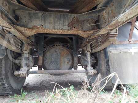 Camion 1998 Iveco 180E18 (12)