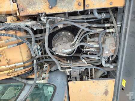 Korečková rýpadla 2005 Case CX 290 (12)