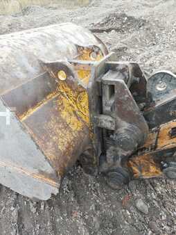 Korečková rýpadla 2005 Case CX 290 (18)