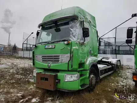 Náklaďák 2008 Renault Premium Route (2)