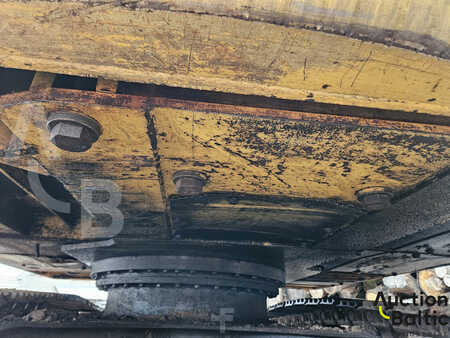 Escavatori cingolati 2008 New Holland Construction E 145 (16)