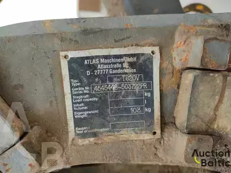 Escavatori gommati 2014 Atlas 150 W (11)