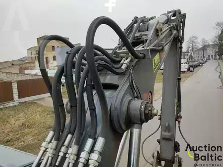 Escavatori gommati 2014 Atlas 150 W (12)