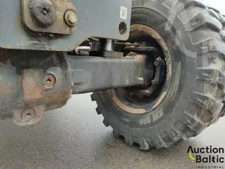 Escavatori gommati 2014 Atlas 150 W (20)