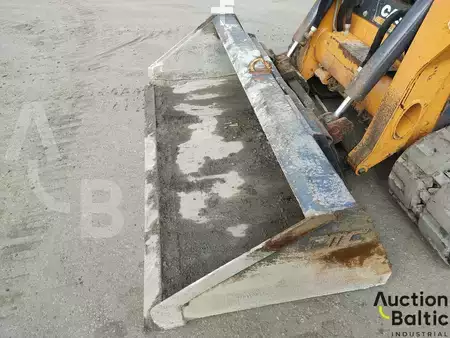 Autres 2014 Case TR 320 (11)