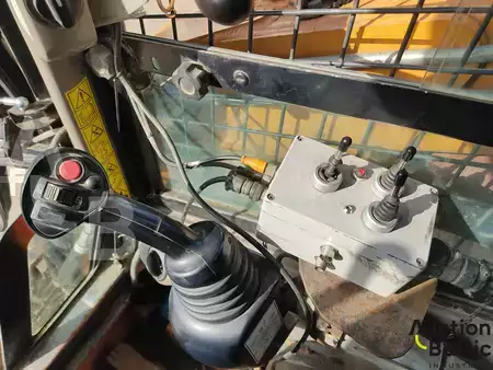 Autres 2014 Case TR 320 (9)