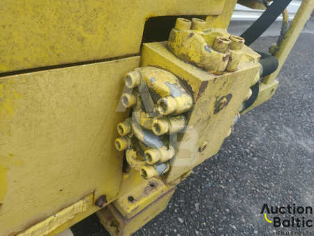 Tiendetubos 2005 Delmag HB 30 (12)