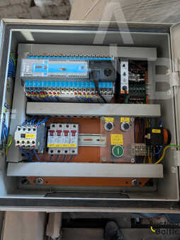 Tiendetubos 2005 Delmag HB 30 (15)