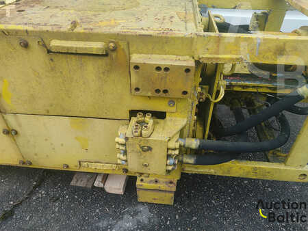 Tiendetubos 2005 Delmag HB 30 (9)