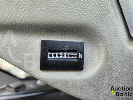 Hydraulic Excavators 2016 Liebherr R922 LC (12)