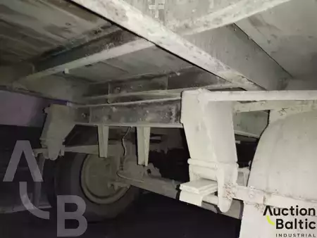 Remorques industrielles 1978 GKB 817 (8)