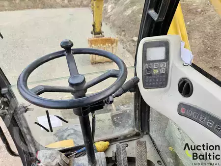 Mobil gravemaskin 2004 JCB JS 175 W (12)