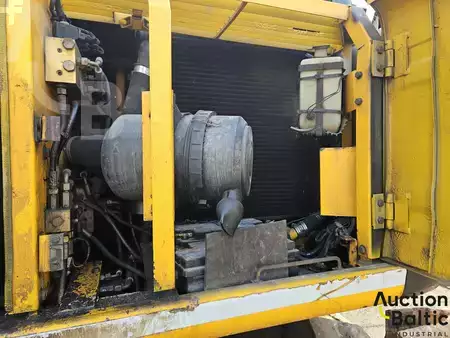 Mobil gravemaskin 2004 JCB JS 175 W (17)