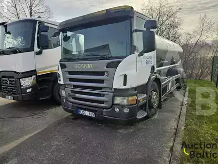 Náklaďák 2008 Scania P 230 (1)