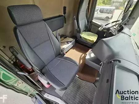 Náklaďák 2007 Scania R 480 (10)