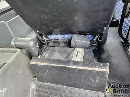 Camión 2004 MAN 18.225 (16)