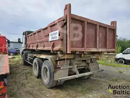 Kuorma-auto 1999 Volvo FM12 (4)