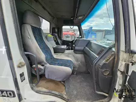 Kuorma-auto 1999 Volvo FM12 (7)