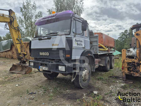 Kamion 1992 Iveco 260-34 (1)