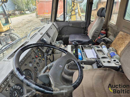 Kamion 1992 Iveco 260-34 (6)