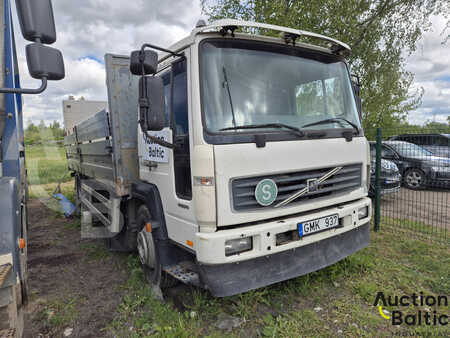 Kamion 2000 Volvo FL6 (2)