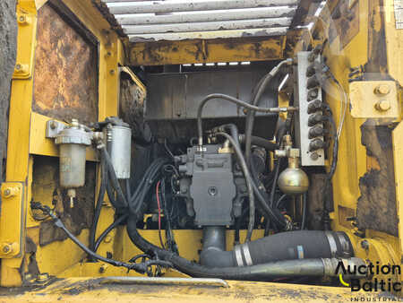 Excavadoras de ruedas 2006 Komatsu PW160-7 (16)