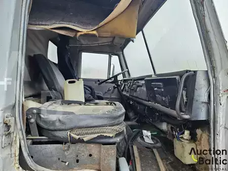 Náklaďák 1998 KamAZ 55111 (12)