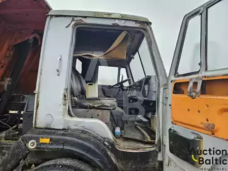 Náklaďák 1998 KamAZ 55111 (8)