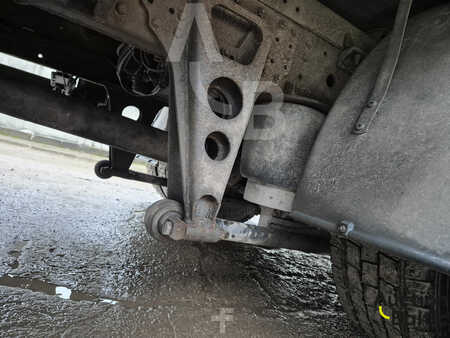 Camion 2000 MAN 14.224 (19)