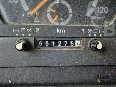 Náklaďák 2004 Scania P 124 GB (12)