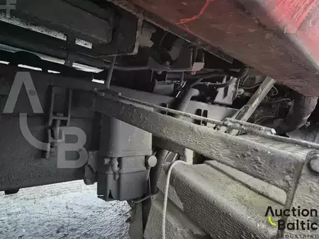 Náklaďák 2004 Scania P 124 GB (17)