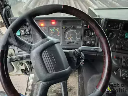 Náklaďák 2004 Scania P 124 GB (7)