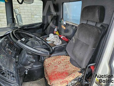 Kuorma-auto 1998 Scania P 114 LB (6)