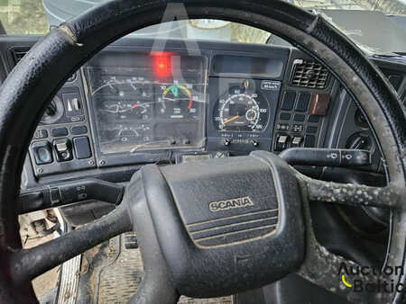 Kuorma-auto 1998 Scania P 114 LB (9)