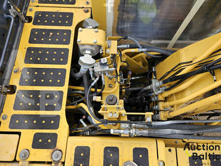 Bæltegraver 2020 Komatsu PC210LC-11 (13)